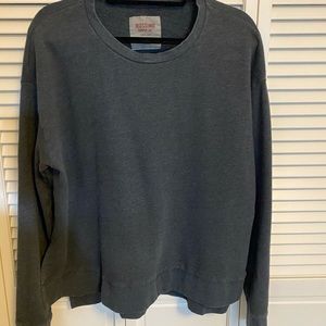 Grey pullover sweatshirt